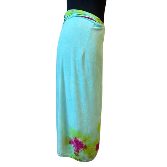 Green and Pink Floral Sarong Swim Cover-Up - Picture 5 of 13